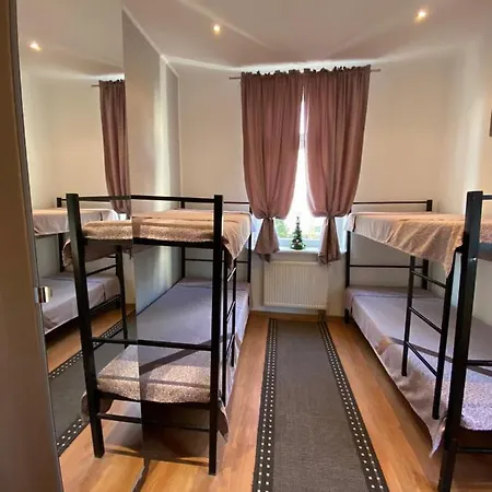 Hostel Piaseczno * Piaseczno