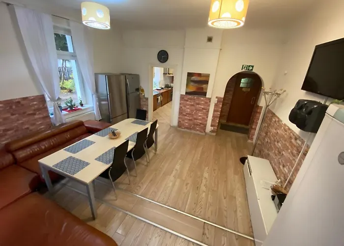 Hostel Piaseczno Hostel *