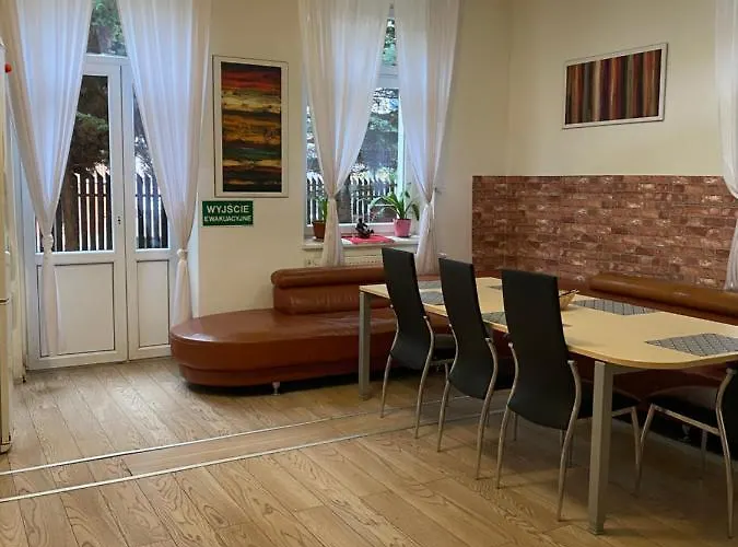 Hostel Piaseczno * Piaseczno (Masovia)